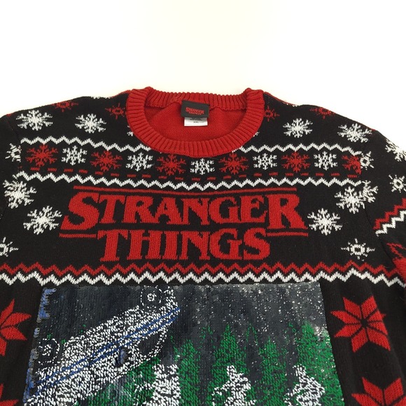 Stranger Things Christmas Sweater Size XXL Red Van Flip Bikes Crew Neck - Picture 3 of 12